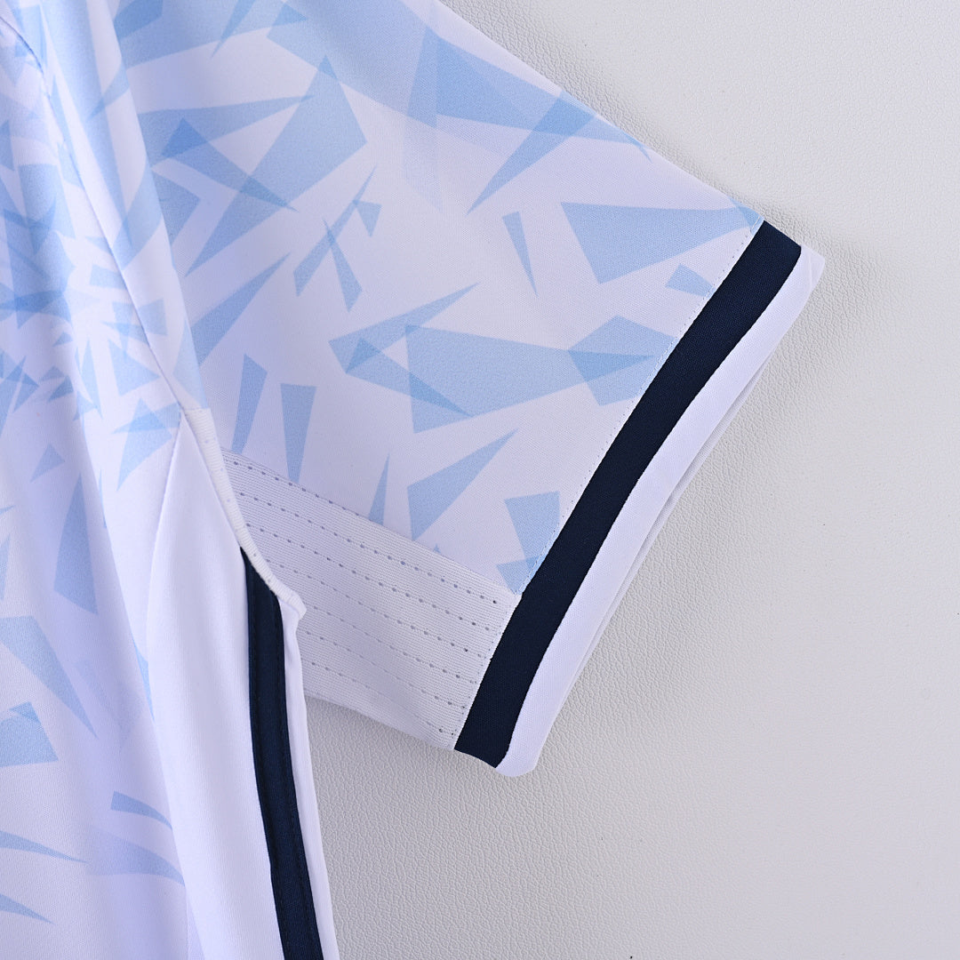 2016/17 Japan Away Soccer Jersey