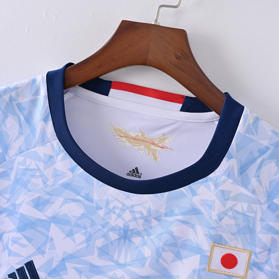 2016/17 Japan Away Soccer Jersey