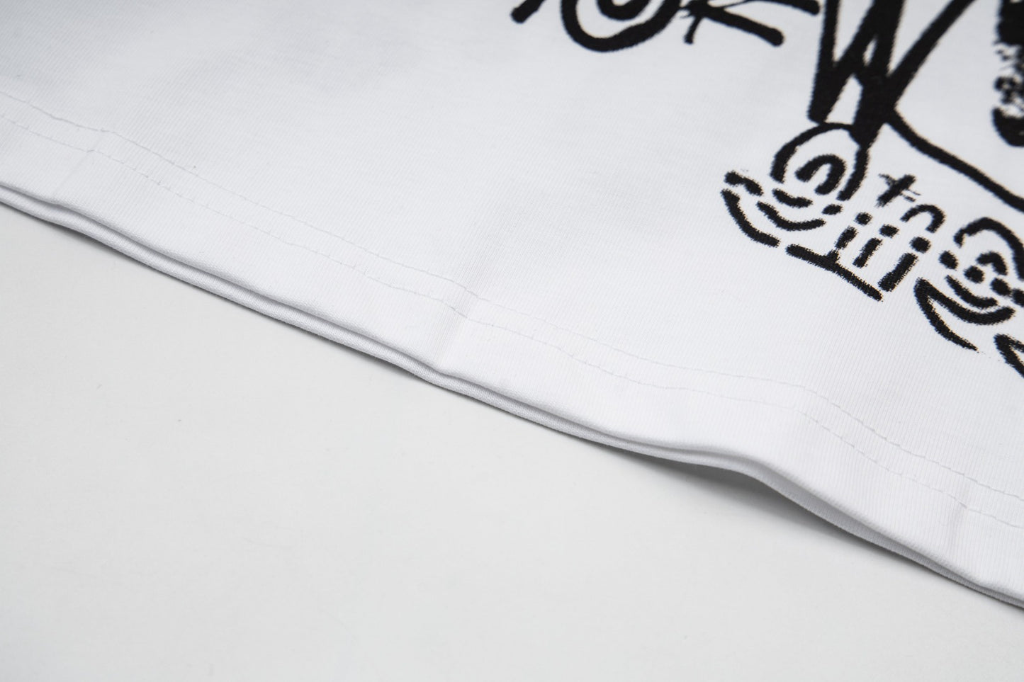 Stüssy International Crew Graffiti Skull T-Shirt - White