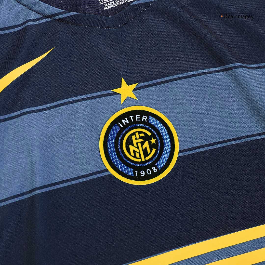 Retro 2004/05 Inter Milan Third Away Soccer Jersey
