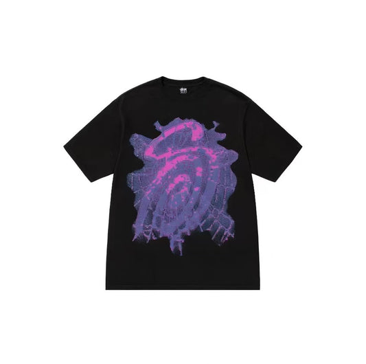 Black Abstract Spiral Graphic T-Shirt with Purple and Pink Distressed Print